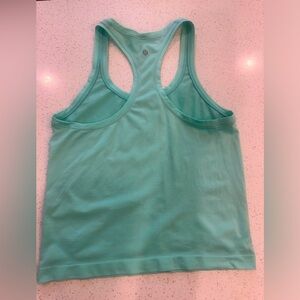 Lululemon racer back tank size 8